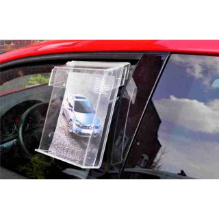 Porte brochure mural CONKWA5 en mode extérieur sur vitres automobiles