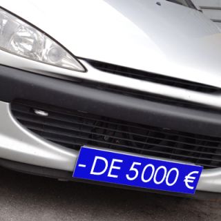 Cache plaque d'immatriculation avantage bleu - de 5000 €