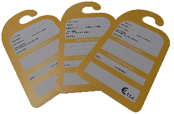 Affiches de prix en carton coloris jaune à mettre comme un cintre au rétrovisuer en vente chez Autosignalétique